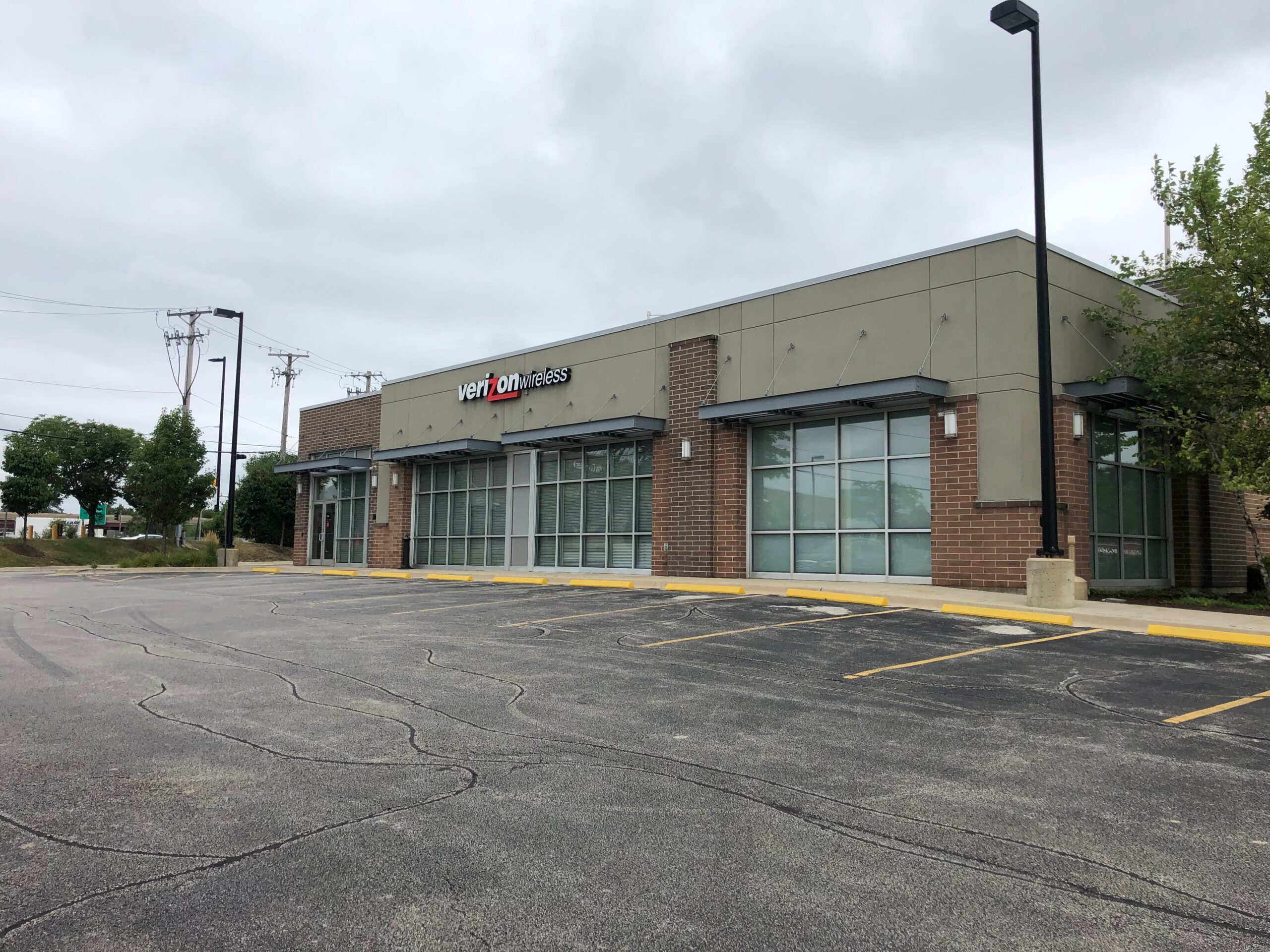 1801 West Lake Street (Addison, IL) A R C Real Estate Group